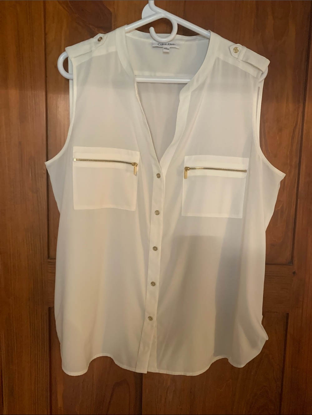 Calvin Klein Cream Sleeveless Button-Front Blouse with Gold Zipper Pockets,  XL